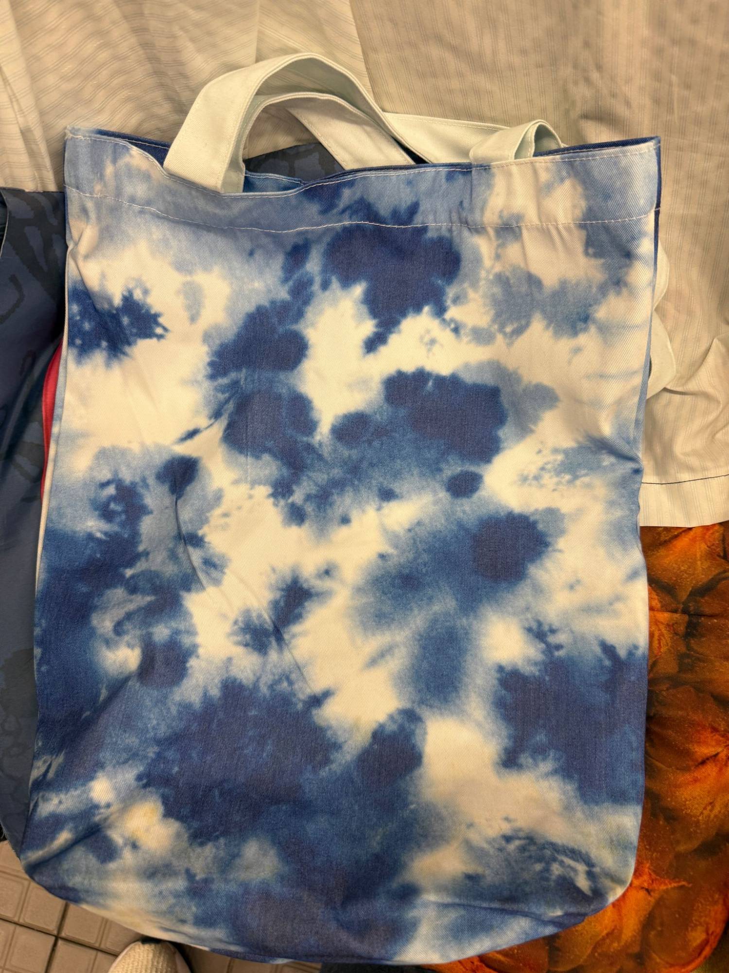 雲裳耀青山:深水埗服裝產業與社區的聯繫-布袋紥染體驗工作坊